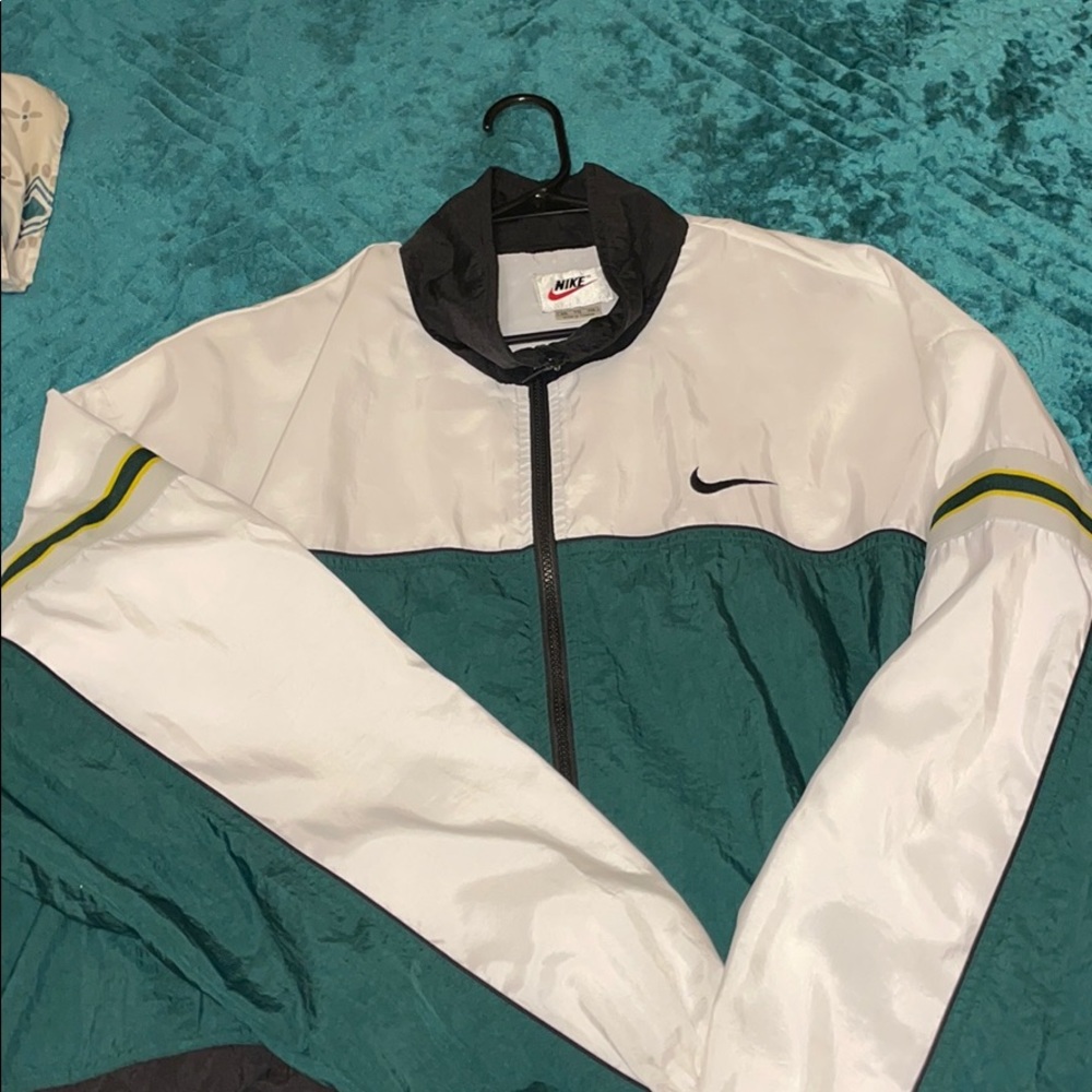 Nike vintage windbreaker